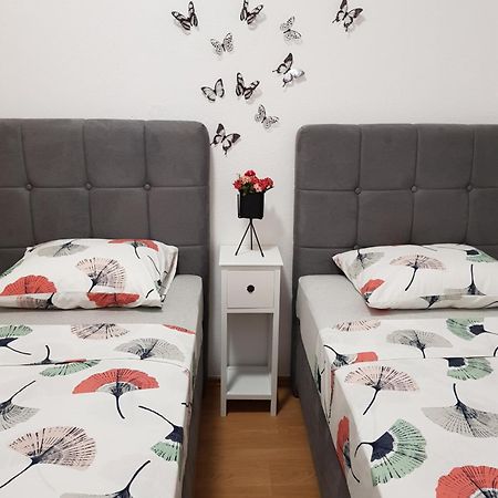 Kabashi Apartment Krk Town Ruang foto