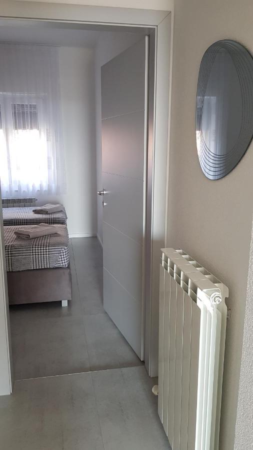 Kabashi Apartment Krk Town Bagian luar foto