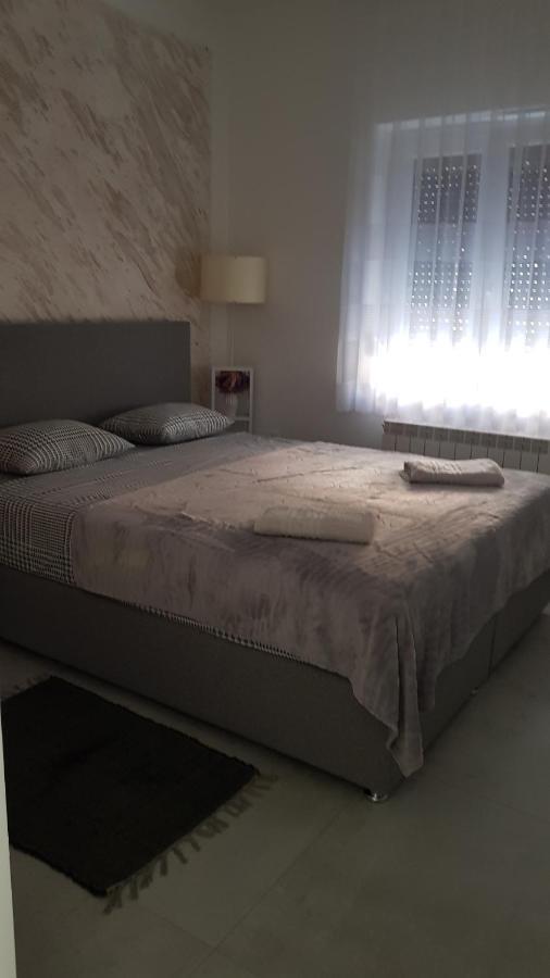 Kabashi Apartment Krk Town Bagian luar foto