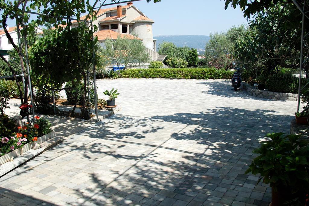 Kabashi Apartment Krk Town Ruang foto